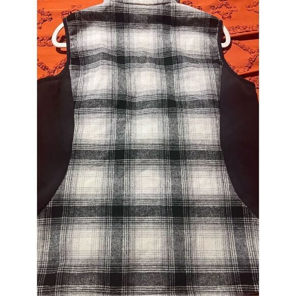 Woolrich vest size large women's black white classic slimming zipper - Picture 11 of 13